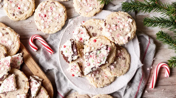 Peppermint Bark Cookies | Festive Treat